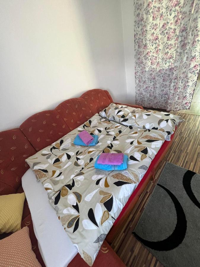 Apartman Djak Plitvicka Jezera Exterior foto