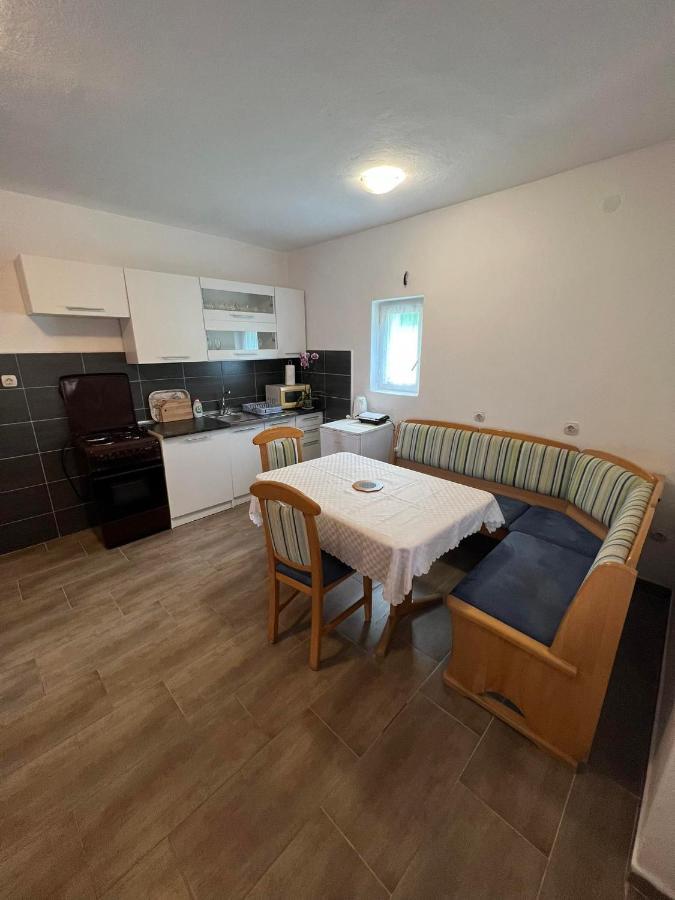 Apartman Djak Plitvicka Jezera Exterior foto